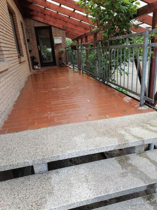Apartment Schoene 80qm Fuer Bis Zu 4 Gaeste. Patti